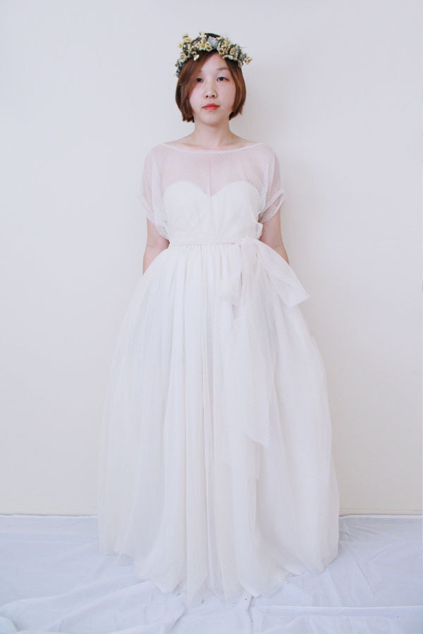 Katharina Dotted Tulle Bridal Wedding Dress