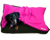 Eco Pet Bed - Recycled Green PinkFleece