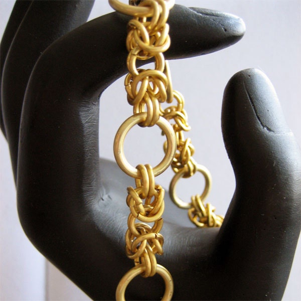 Gold bubble maille bracelet