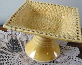 Earring Keeper Ceramic Jewelry Bowl in Yellow