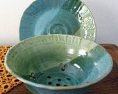 Berry Bowl Colander with Saucer