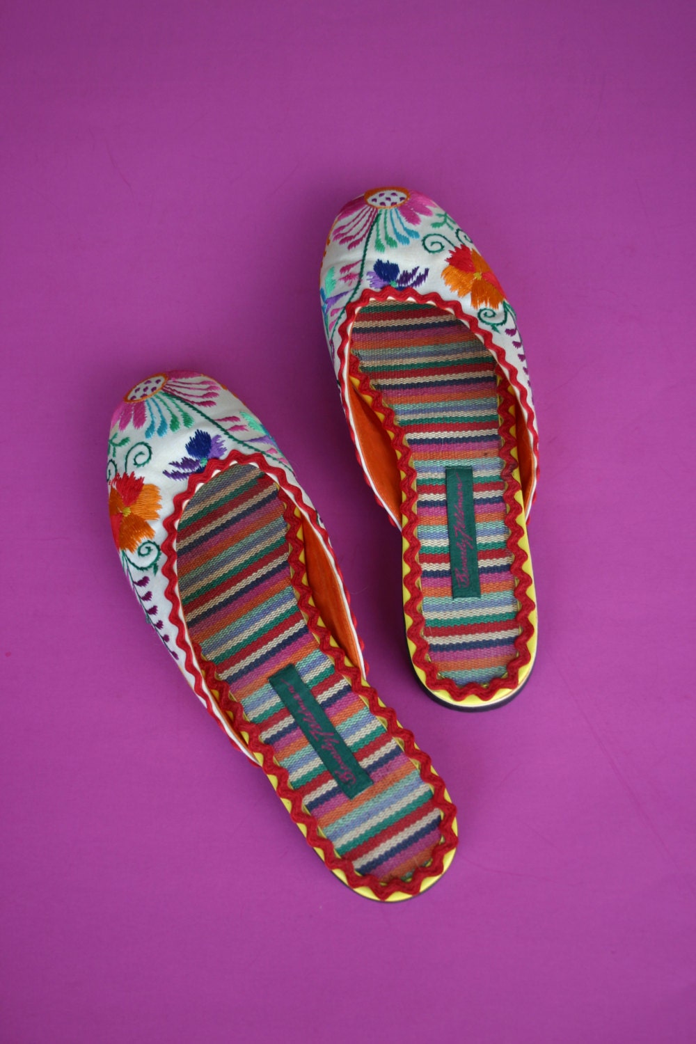 VINTAGE patterned womens slip on shoes with FREE POSTAGE