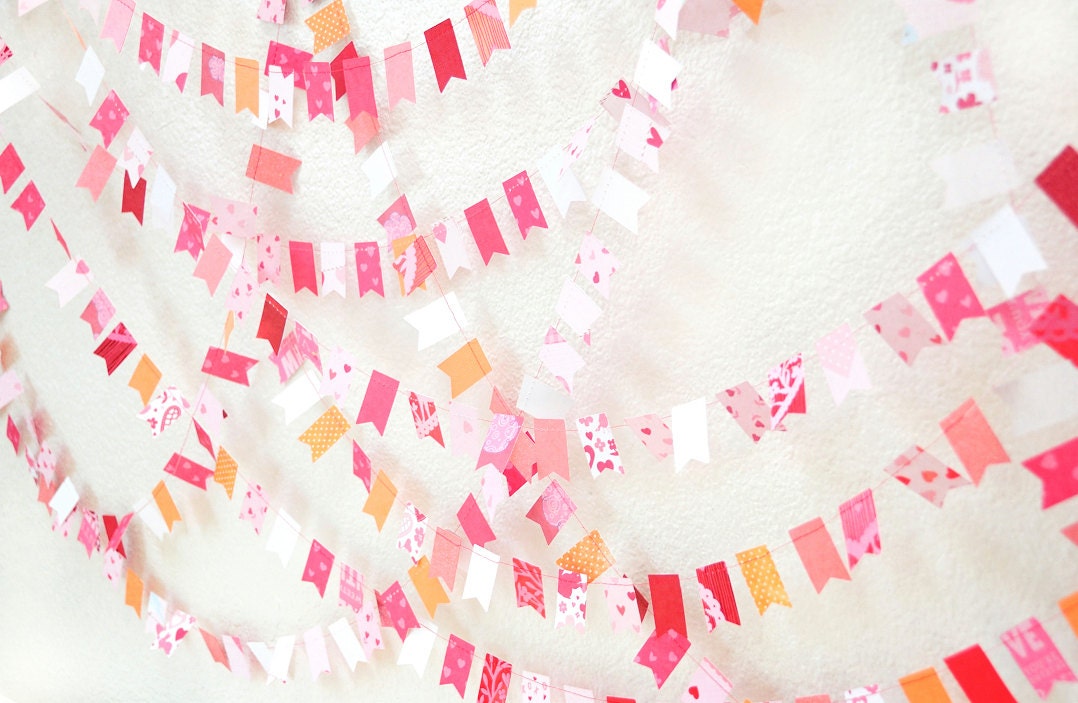 Sugary Sweet Kisses Paper GARLAND 30', Wedding, Bridal shower, Home Decor, Birthday, Children