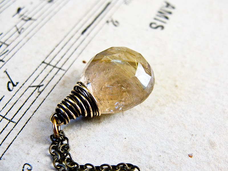 E V E R L A S T I N G.... Golden rutilated quartz on brass necklace