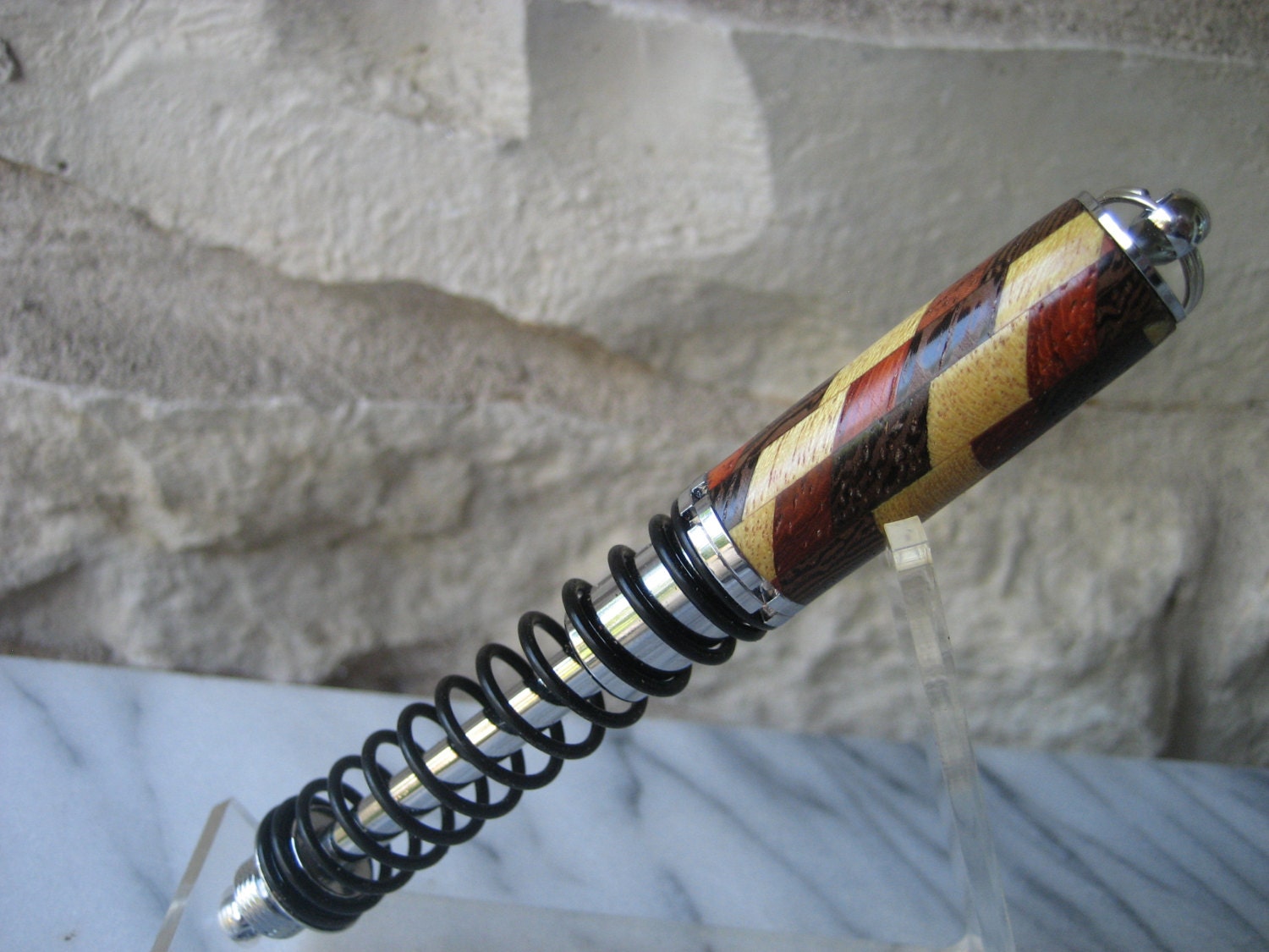 Shock Absorber Style Pen