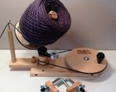 Maple Jumbo Yarn Ball Winder