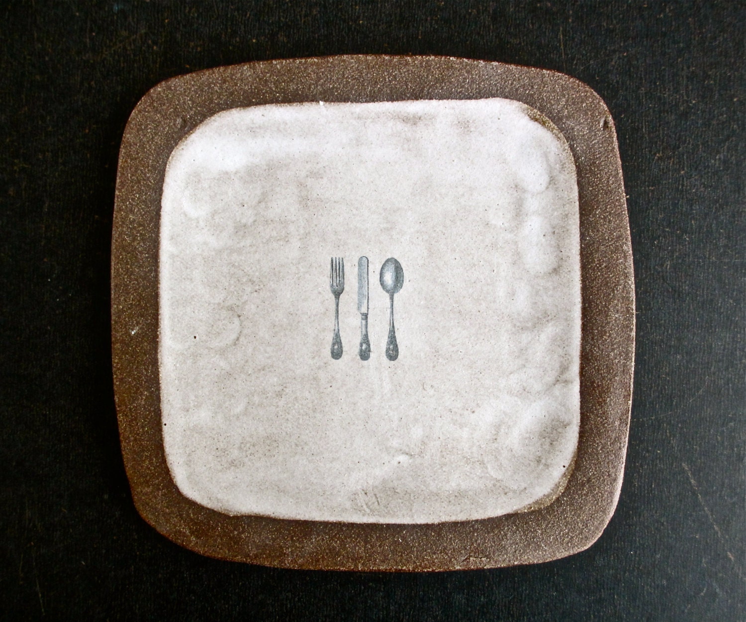square plate.