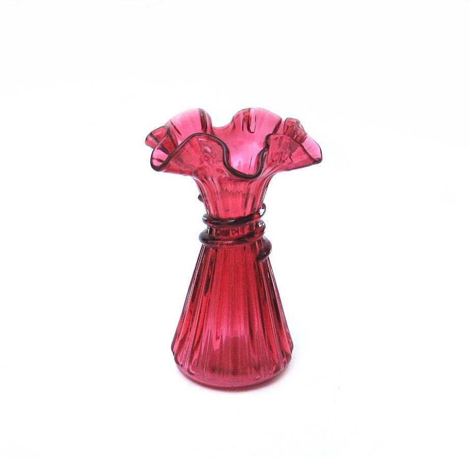 Cranberry Glass Vase with Ruffle Edge  - Sweet Vintage Piece