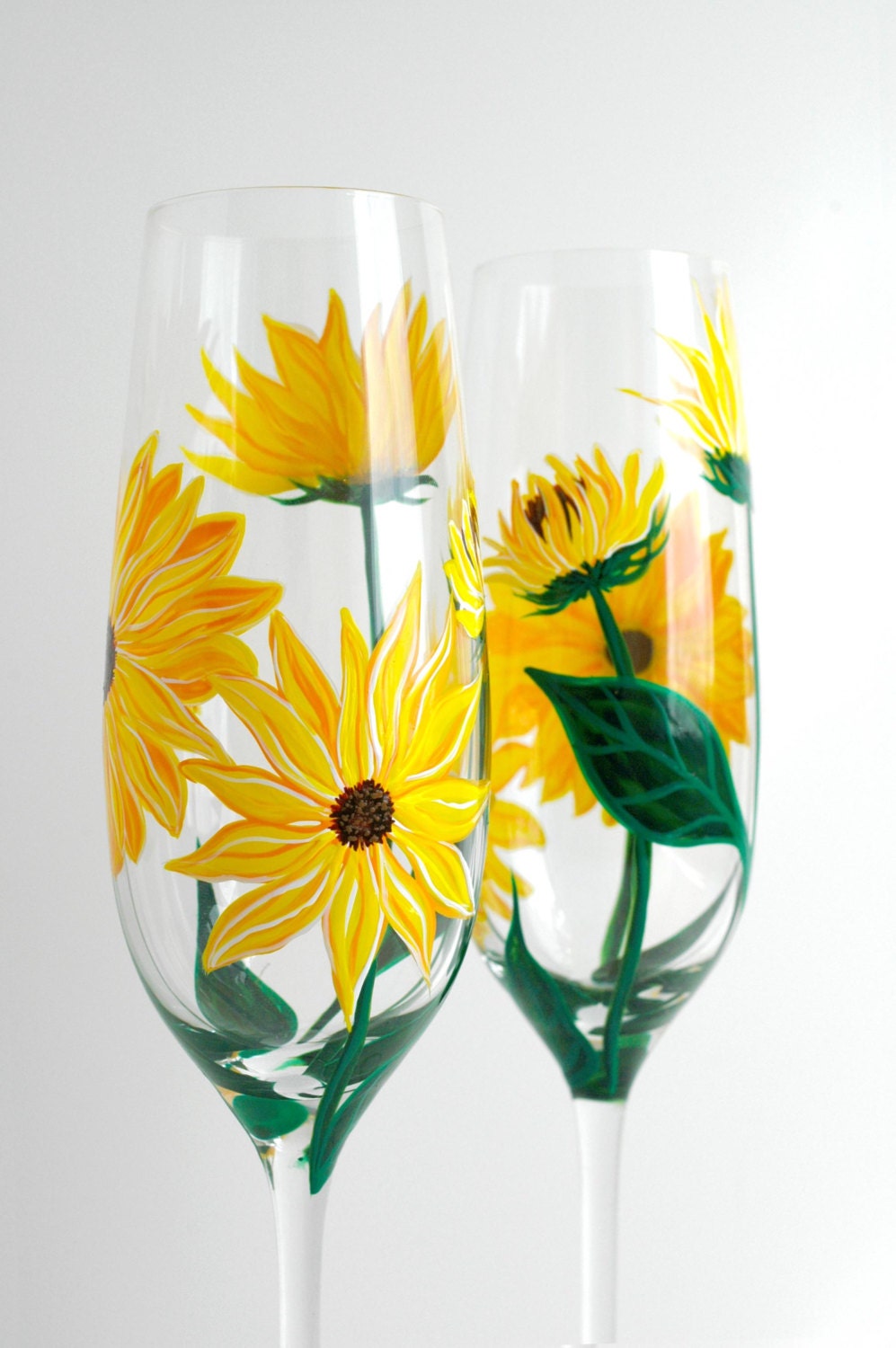 Yellow Sunflower Champagne Flutes -- Set of 2 Toasting Flutes -- Summer Wedding Flutes