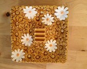 Vintage Daisy Ash Tray
