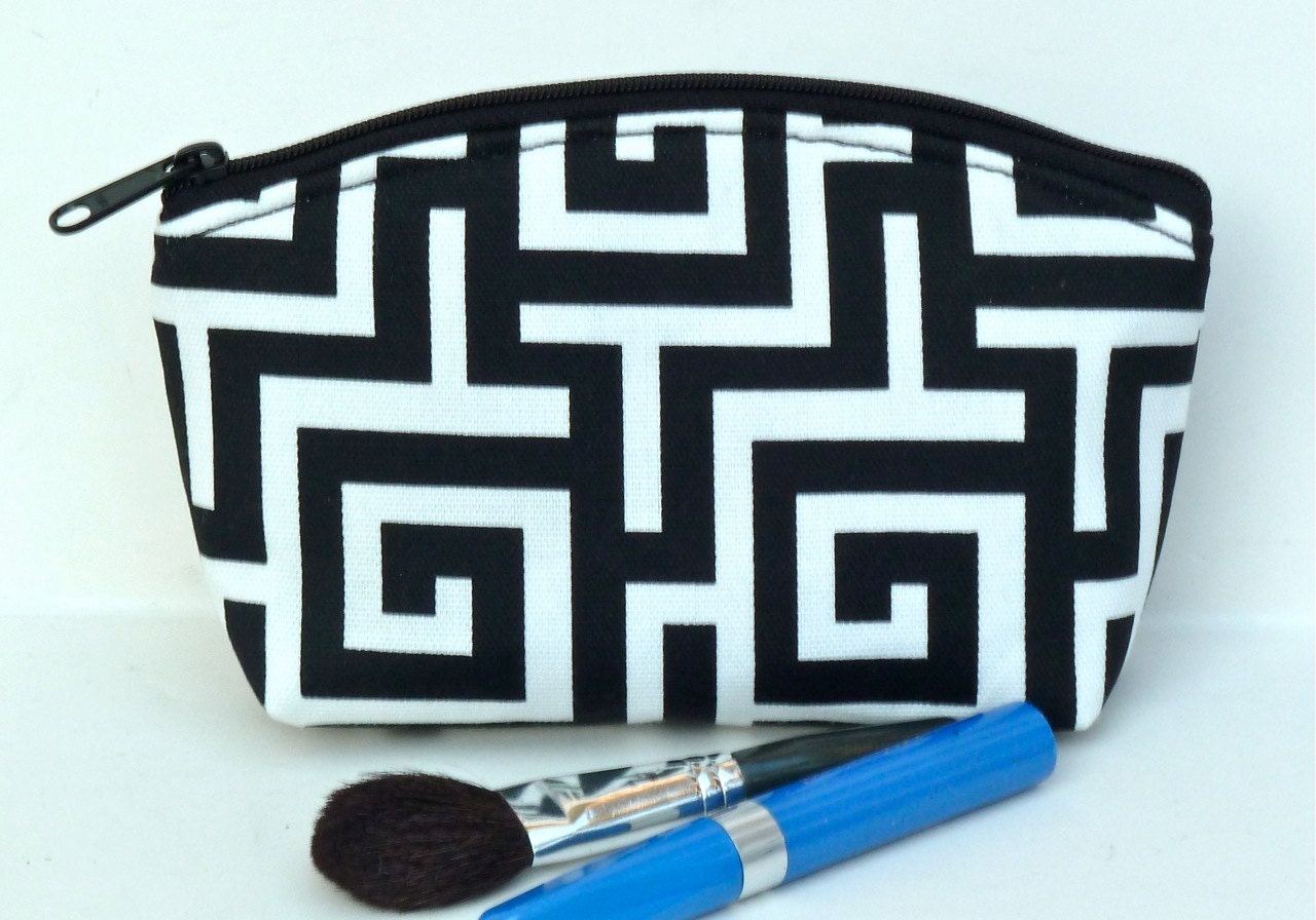 Black White Greek Key Makeup Bag/Zippered Pouch Padded Flat Bottom Round Top
