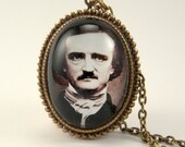 Edgar Allan Poe Deluxe Pendant Necklace The Man of Mystery
