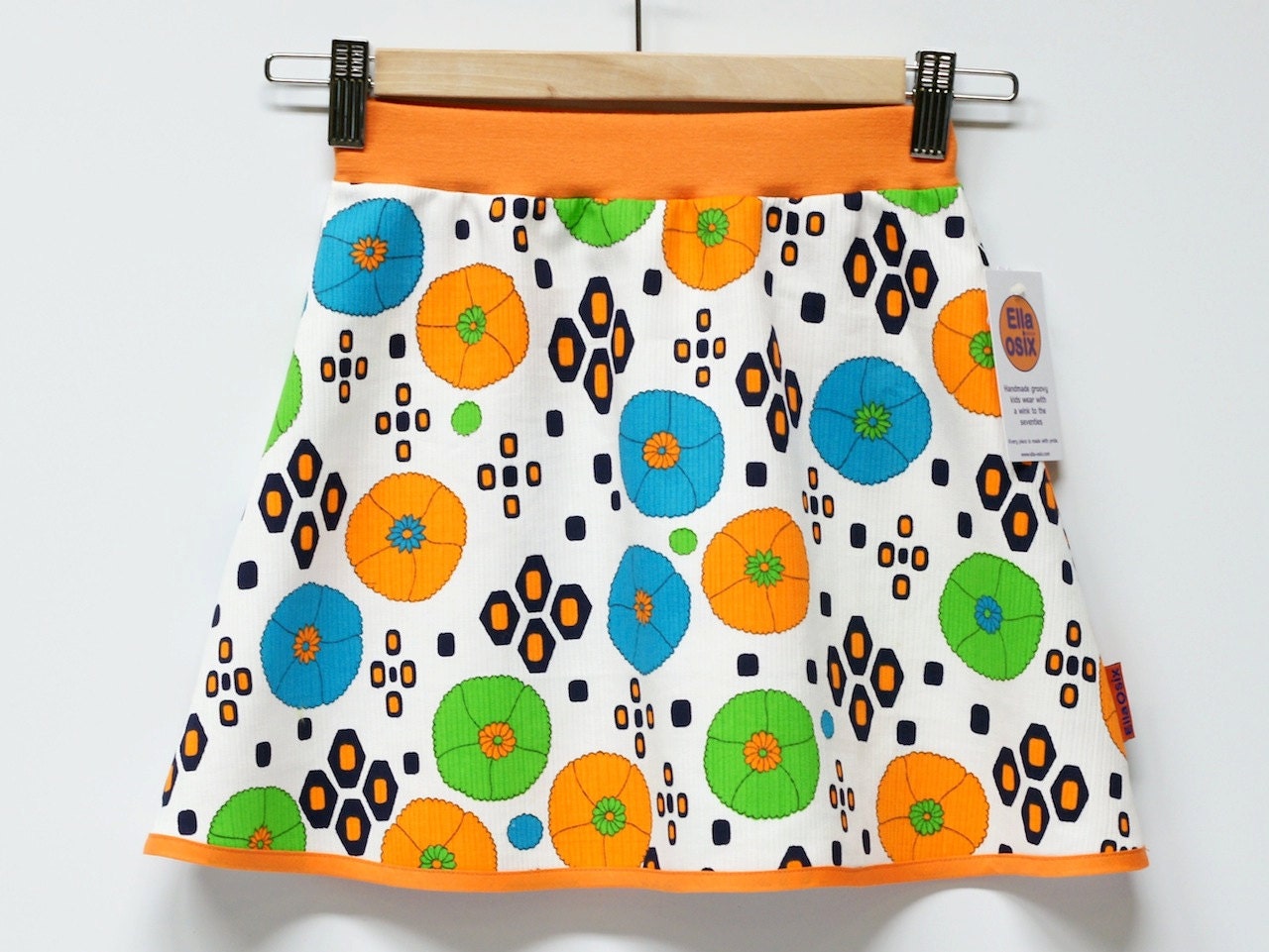 7/8y retro skirt "Elze" - made with love from vintage fabrics.