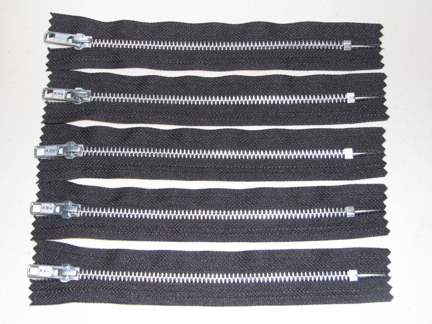 Lot of 5 YKK Metal Zipper Black 5 zippers 7 inch long