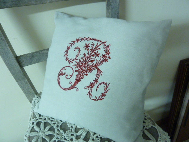 French Vintage  Linen Victorian  Monogram  "R"  in Red