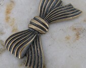 New - Brass Large Bow Jewelry Finding Antiqued Brass 912 - 4 Pieces