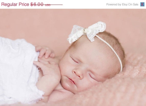 40% OFF SUPER SALE Chic Cream Lace Dainty Bow