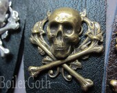 Pirate skirtlifters