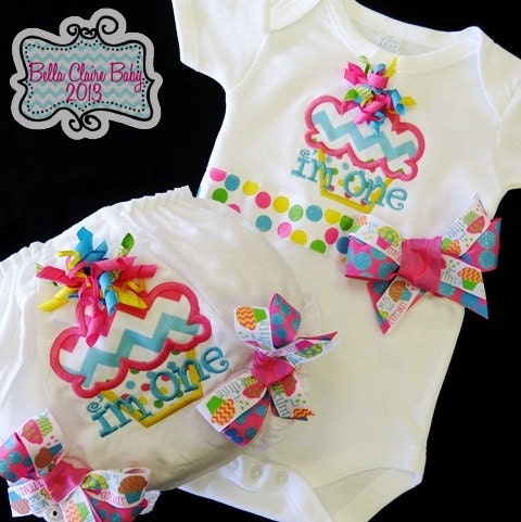 Girl Sparkles Birthday Cupcake set bodysuit and bloomers girls Custom Order short sleeved bodysuit set