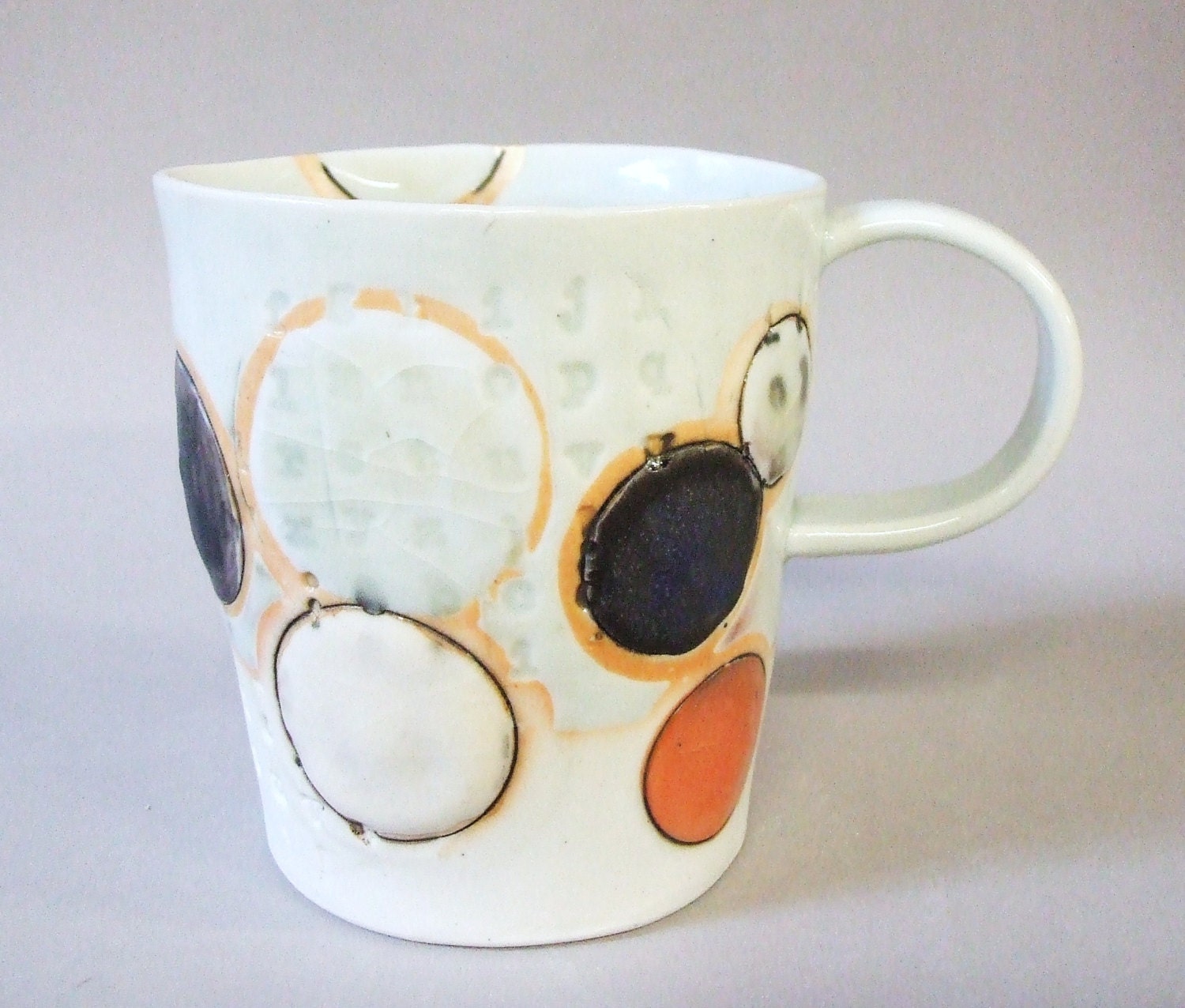 porcelain cup with translucent bottom