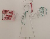 BEST IN CLASS: Graduation Cake Topper
