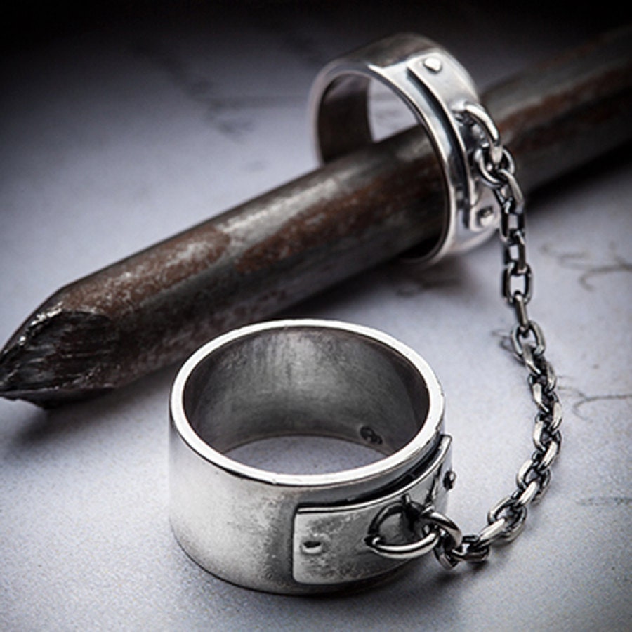 Bondage rings- 2 sterling silver rings chained together