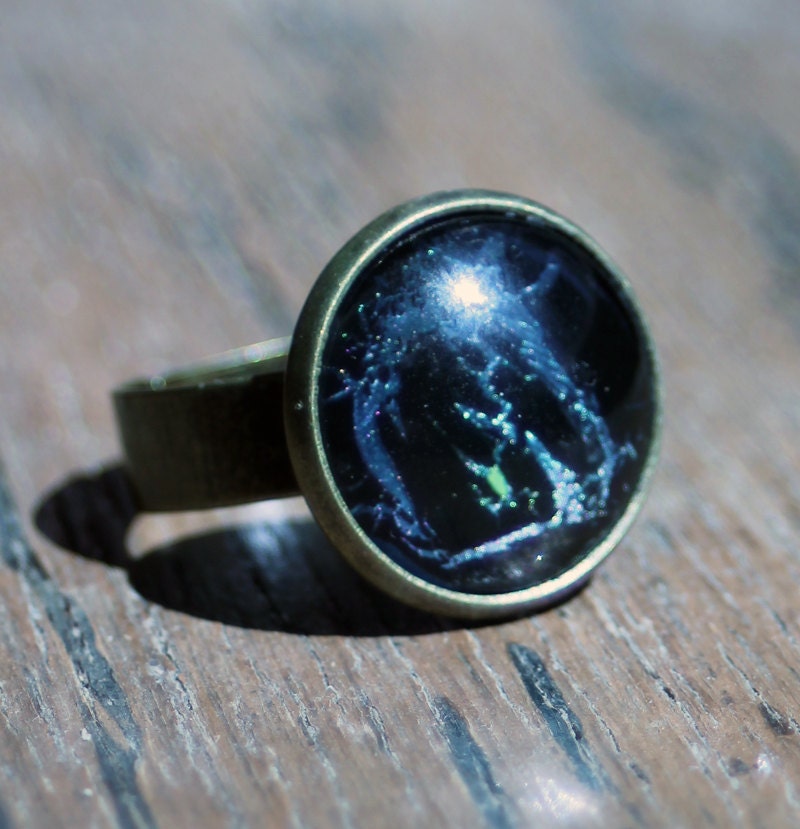 Crackle Cabochon Polish Ring - Adjustable