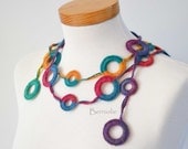 Crochet circle necklace, colorful, I961