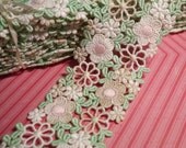 Vintage Garden Flower Trim