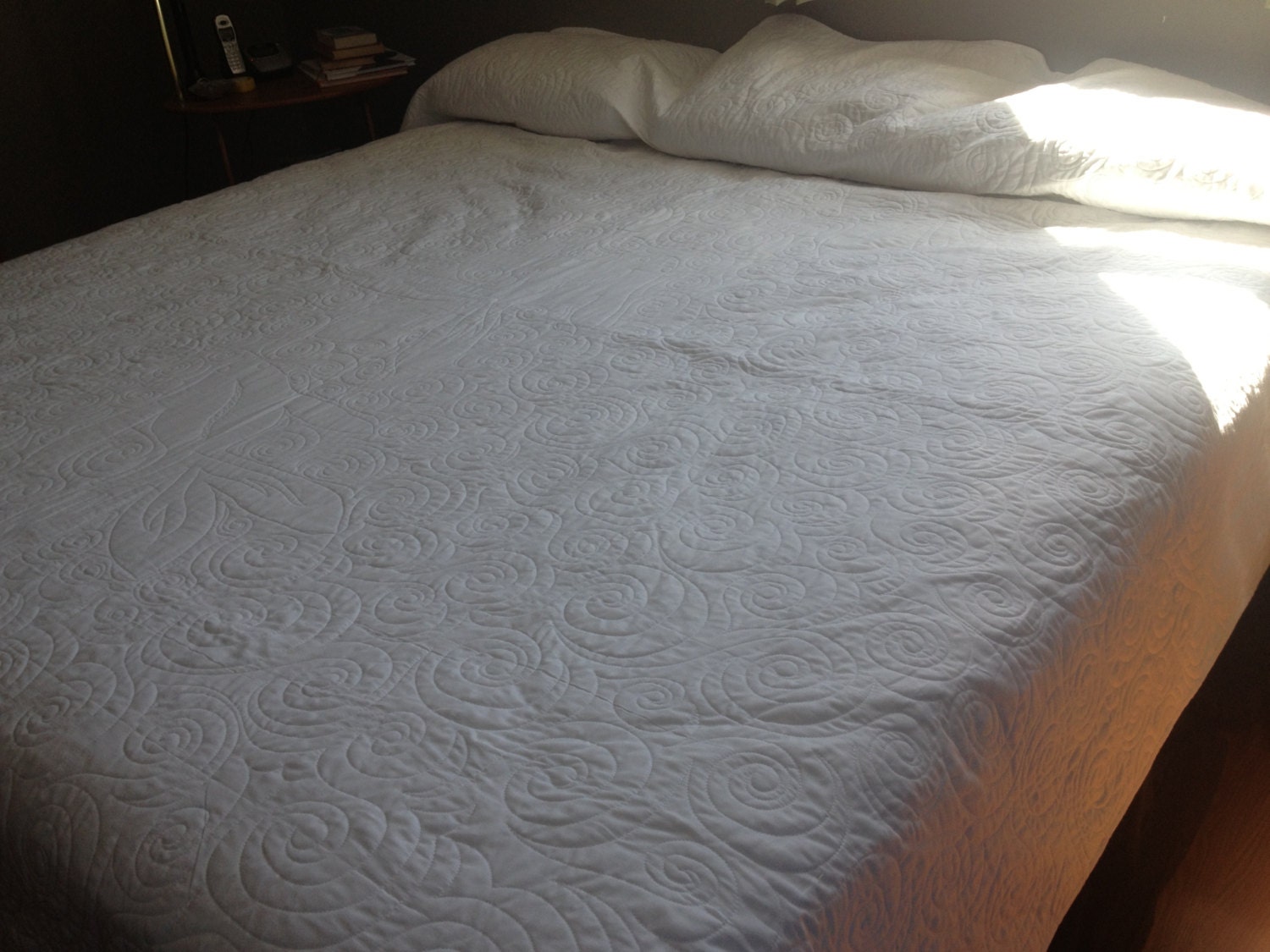 Gold Fish Pond Whole Cloth Quilt Queen/King Size 99"x108"