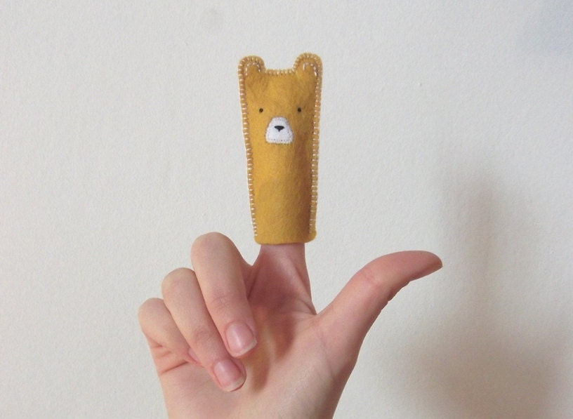 s a l e   mustard bear felt finger puppet