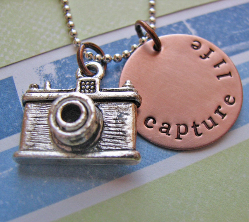 capture life photographer charm necklace
