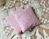 Lavender Sachets: Liberty of London Fabric in a Pink French Floral