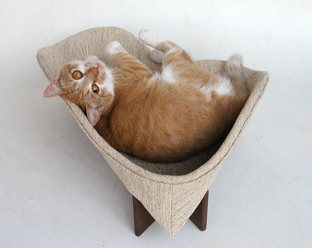 Retro modern pet bed in ivory nubby upholstery