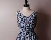 Vintage 1980's Carol Anderson Rayon Seashell Dress Medium