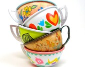 60s Tin Toy Tea cups, Flowers in pink, green & white, Instant Collection.