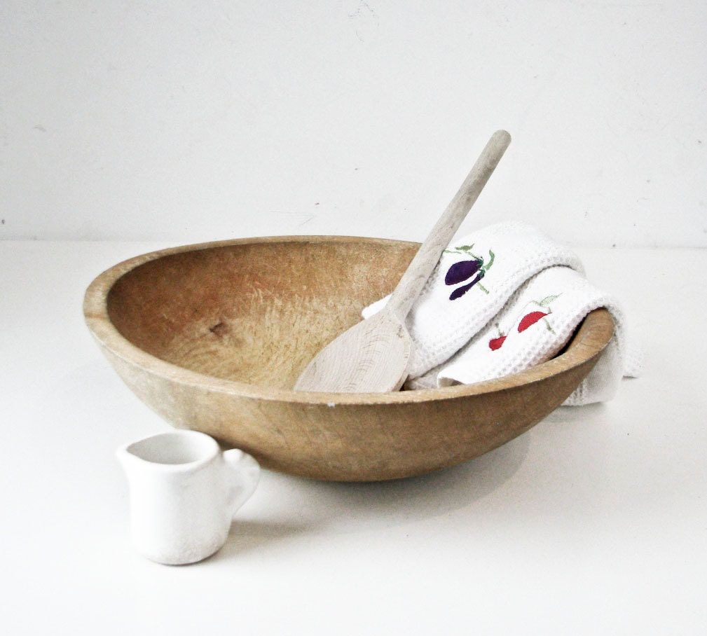Vintage Wood Dough Bowl - Handhewn Treenware