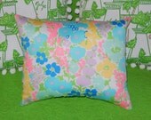 New Pillow made with Lilly Pulitzer Resort White Spring Fling fabric