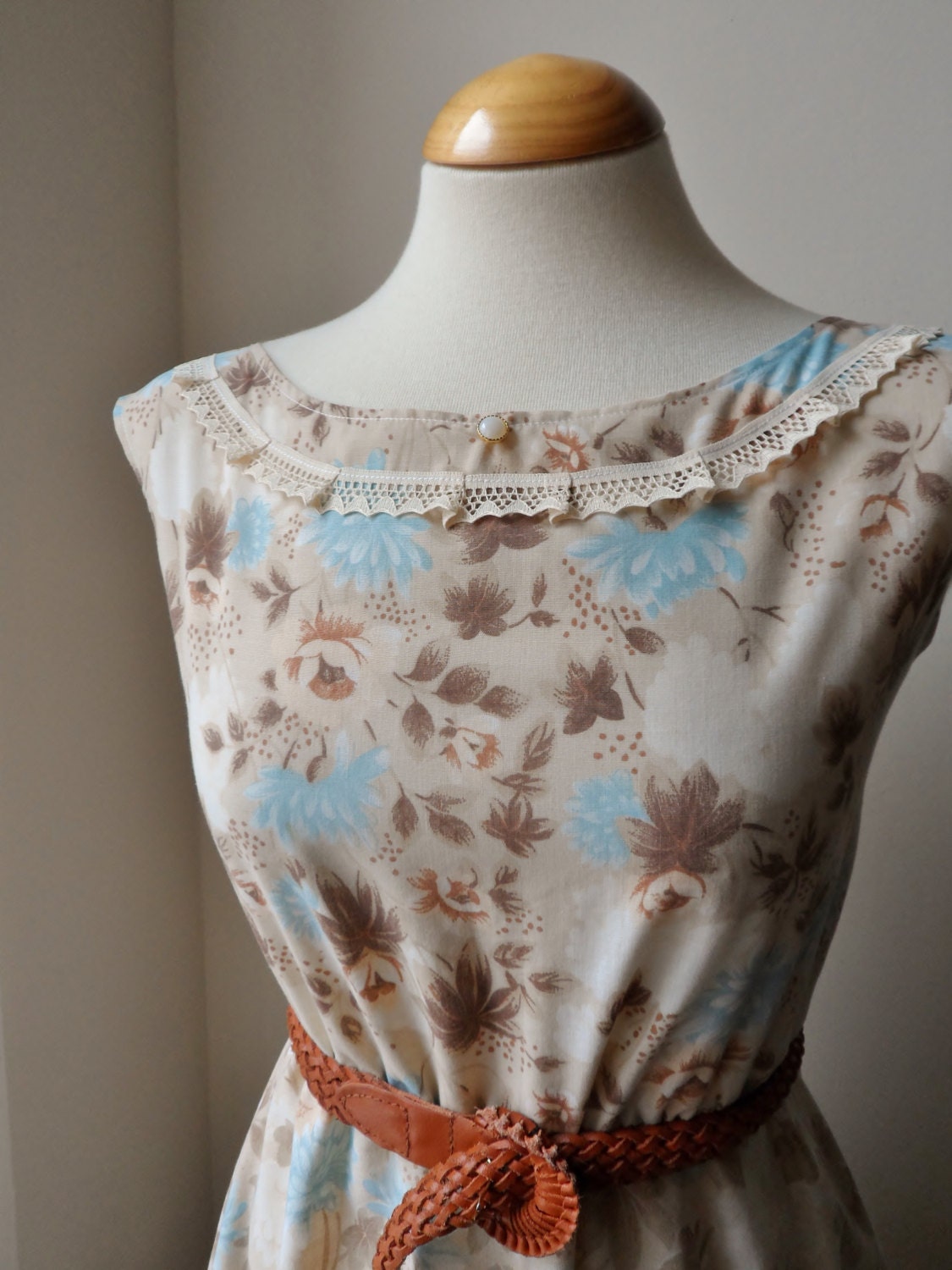 Floral Rose Ivory Dress / With Lace Detailing / Handmade / Choose Your Size