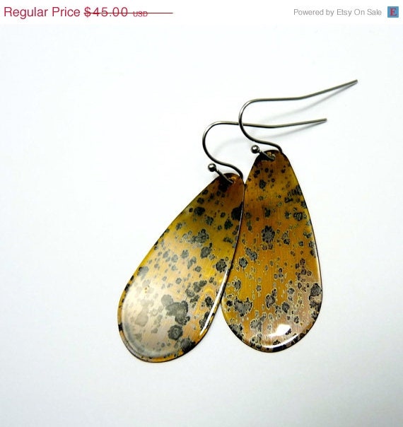 25% OFF Long MOTTLED DROP Earrings. Hand Crafted by The Rave N Iron