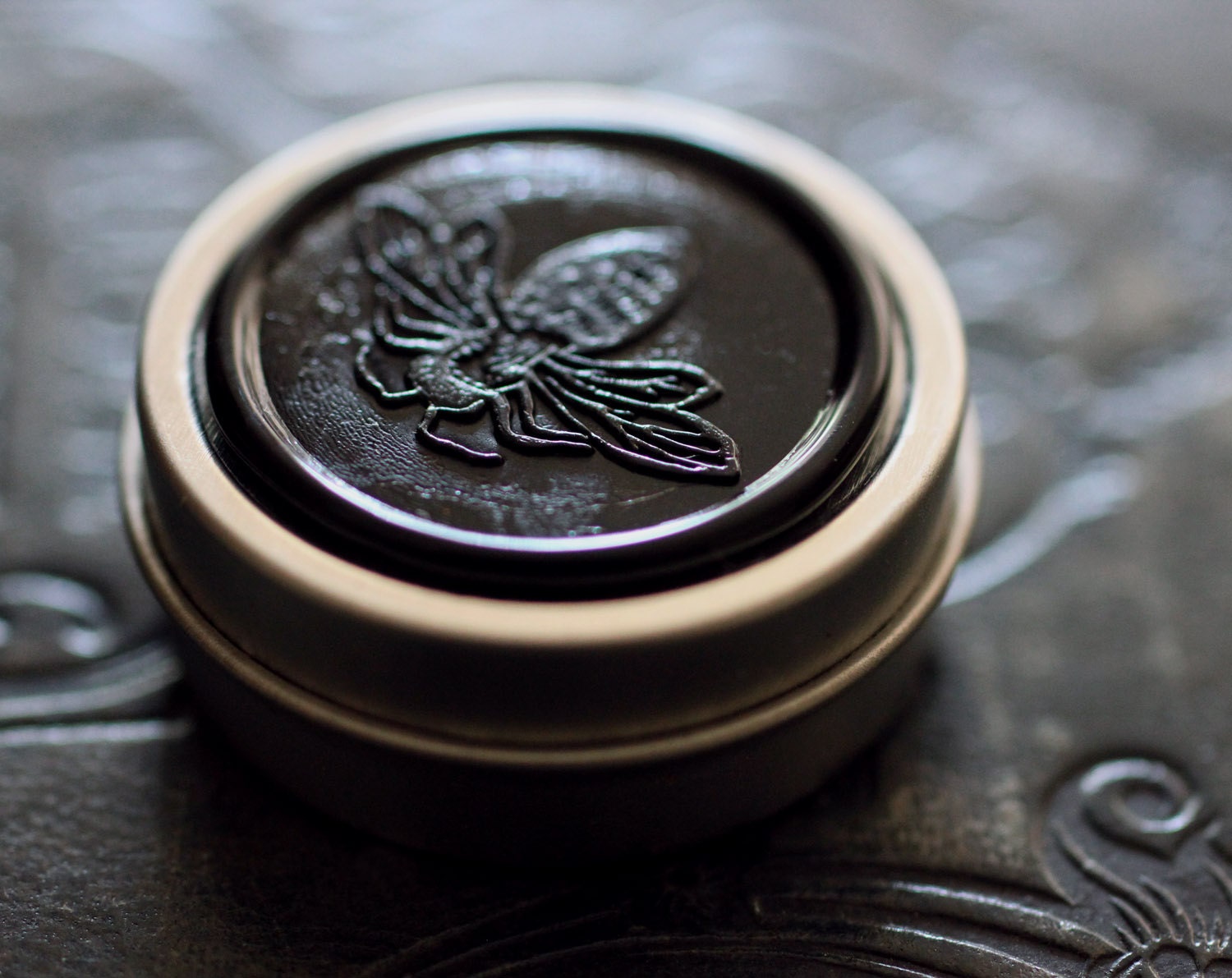 Figure 1: NOIR  Natural Perfume - Rain, moistened earth - 8.7 grams of creamy fragrance - Earthy, vegan musk.