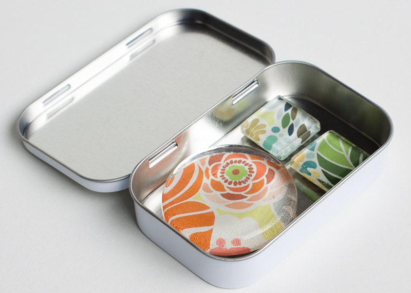 Amy Butler Glass Magnet Set with Tin- Psychedelic Flowers 2