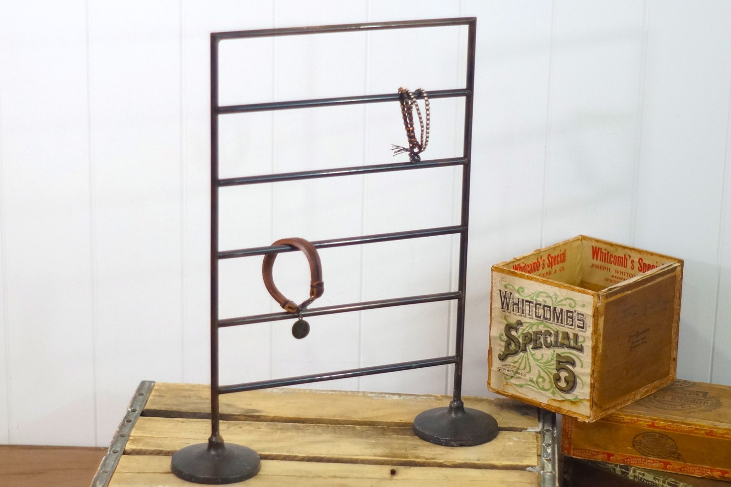 Suzy - Tall bracelet earring jewelry industrial display rack stand with 6 rows