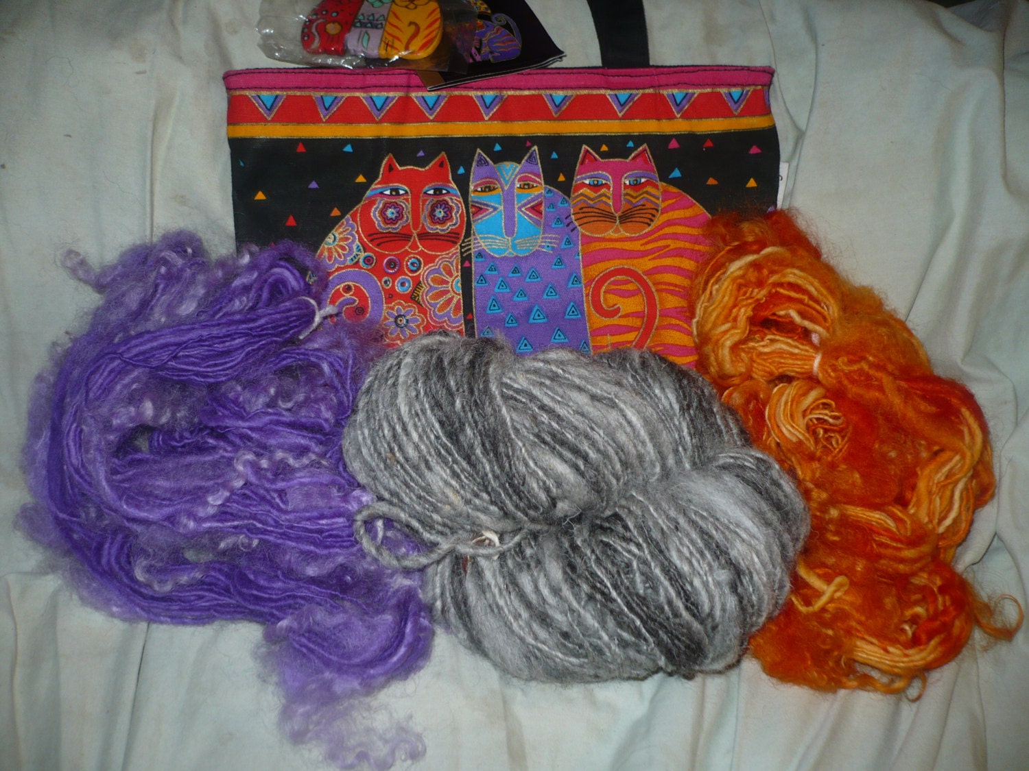 Laurel Burch KNITTING Bag-Matching -Coffie Mug - Stitch markers -My hat pattern with 3 skeins of Handspun ART yarn