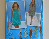 Women's Pullover Dress with Length Variations Size 4-6-8-10-12 UNCUT Simplicity 3529 "Project Runway Collection" Sewing Pattern