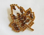 ON SALE Vintage Topaz Rhinestones Oak Leaf Pin or Brooch