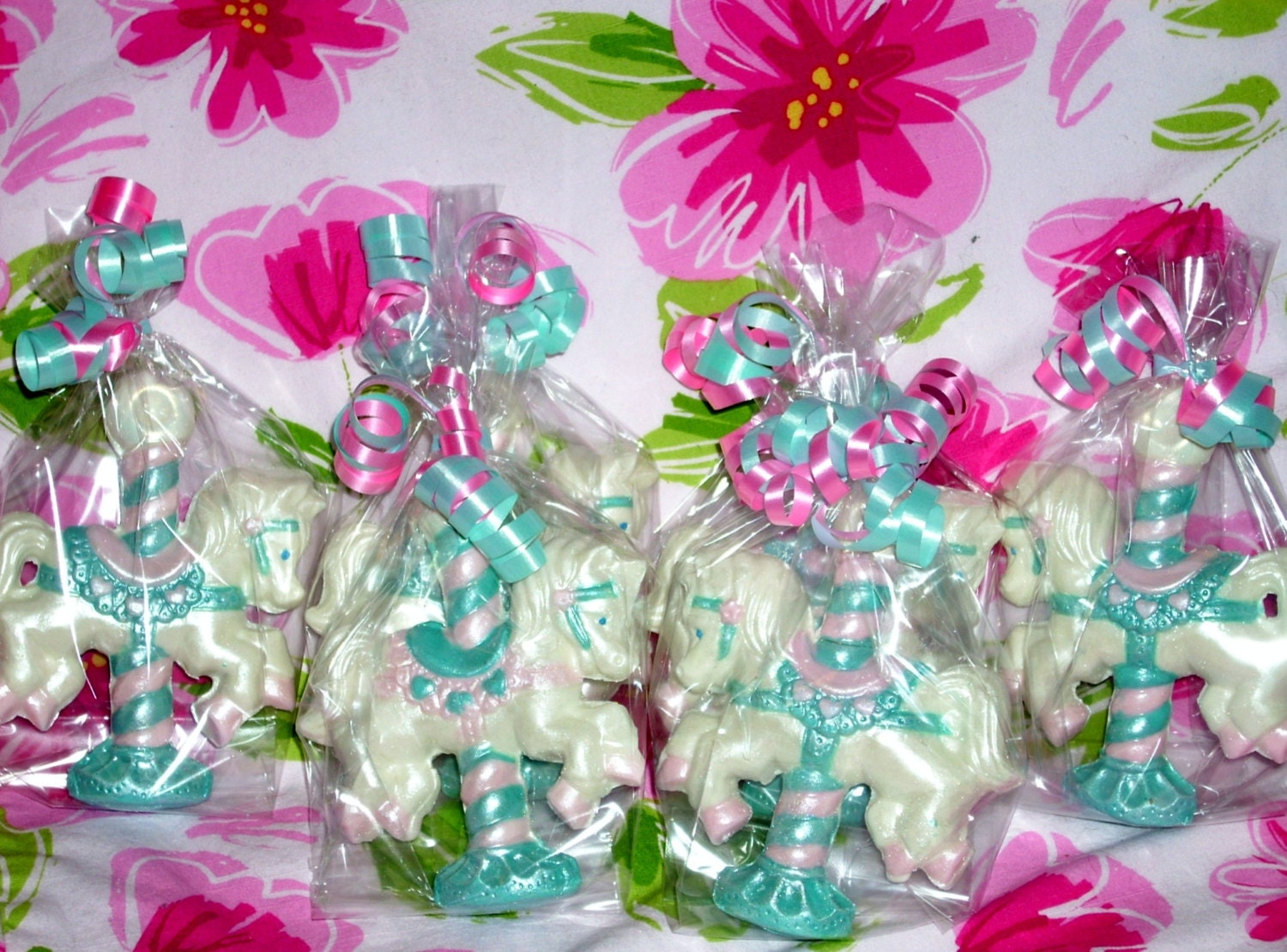 3D Carousel horse lollipops or favors