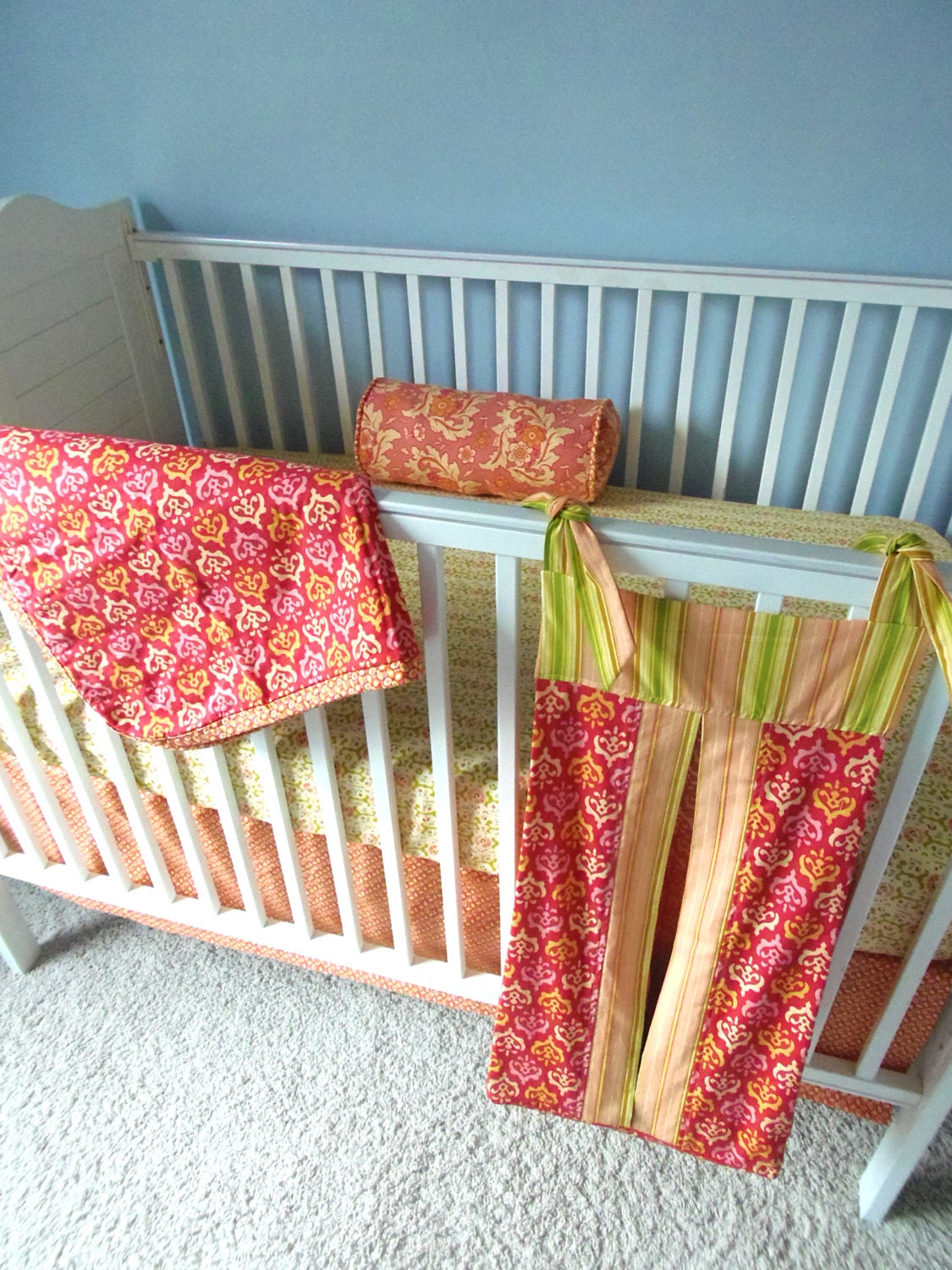SALE freshcut 5-piece crib set