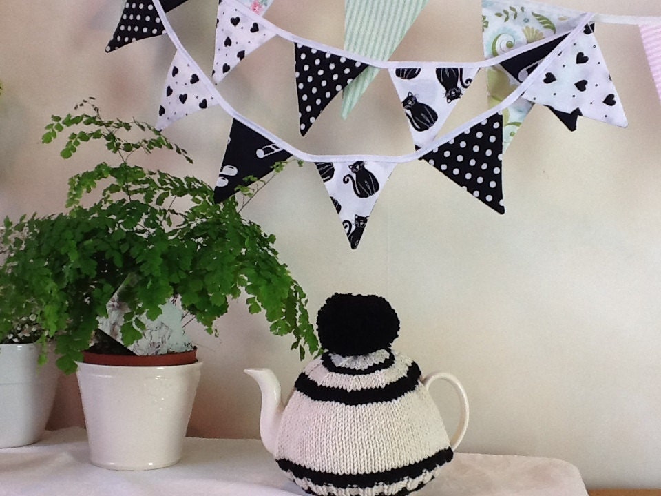 Cream and Black Tea Cosy Elegant design with Bobble fits a 6 cup pot.
