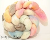 Portuguese Merino wool, combed top, wool roving, spinning, felting - 4 oz - MORNING DEW
